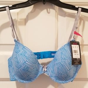 NWT Maidenform demi coverage t-shirt bra
